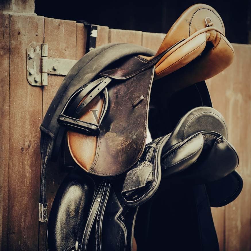 4 Pack Saddle Rack with Pad Bar,Heavy Duty Wall Mounted Saddle Stand Saddle Pad Rack for English Western Saddles Horses Blanket,Black