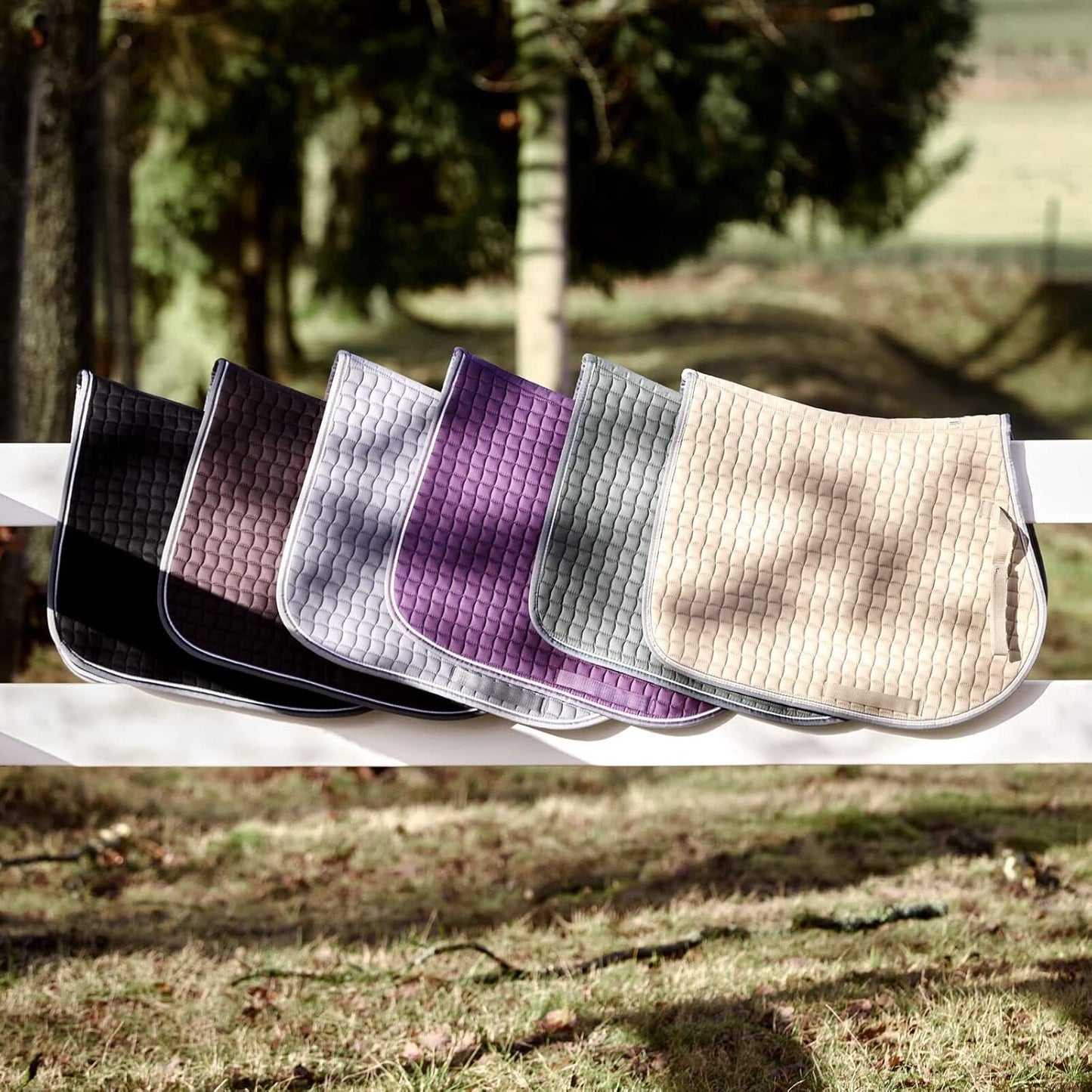 HORZE Adepto Padded All Purpose Quilted Equestrian Saddle Pad for Horses with Two-Tone Trim