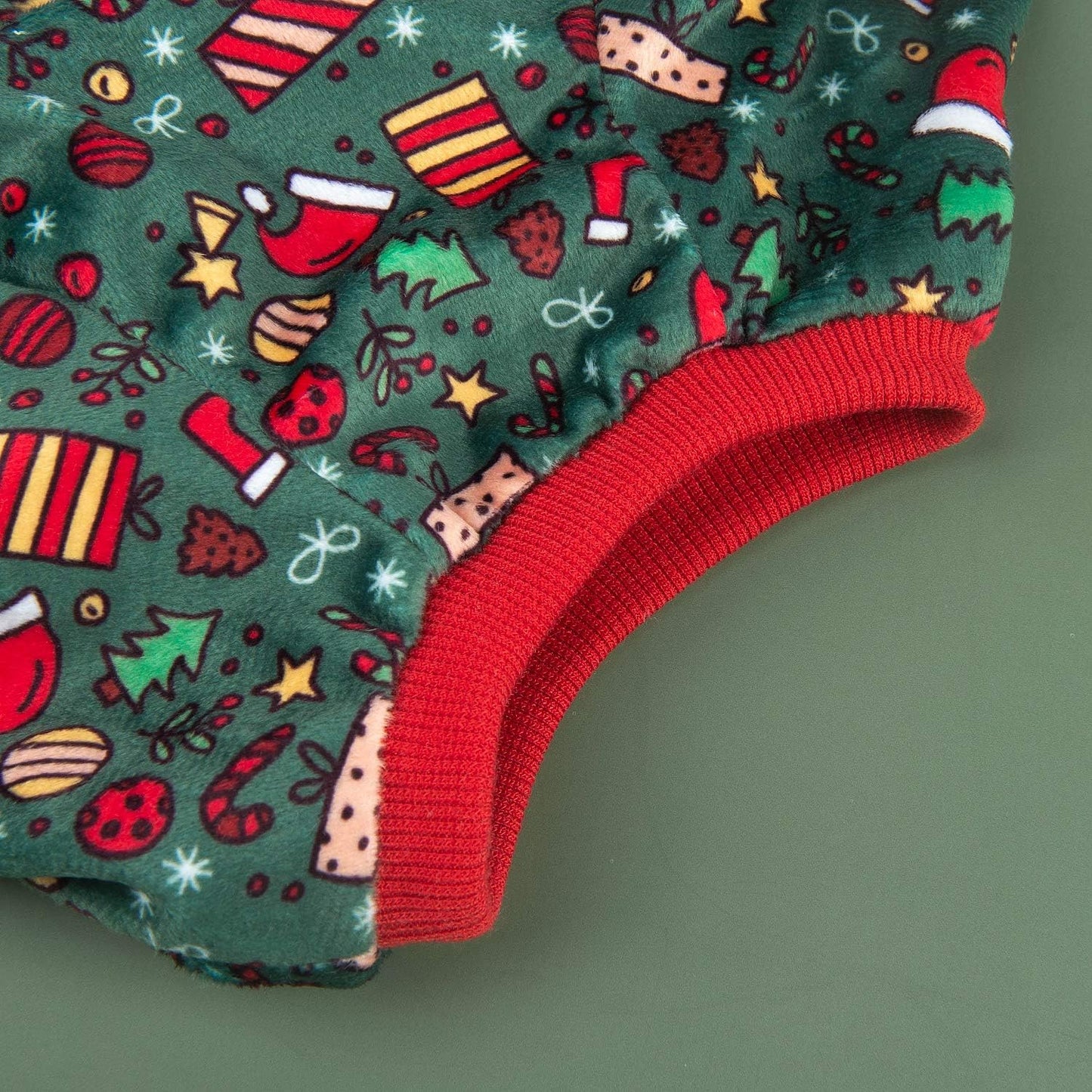 CuteBone Dog Christmas Pajamas Puppy Onesies Small Dogs Soft Pjs Coat Cat Apparel Comfy Pet Clothes Outfit Doggie Bodysuit P111M