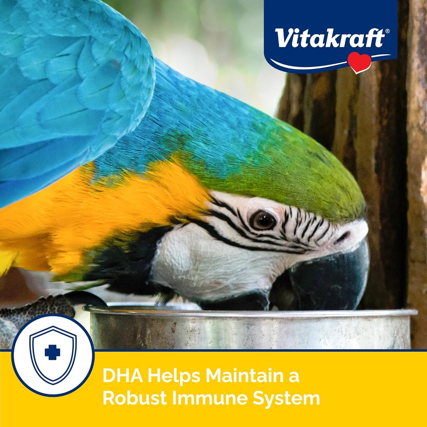Vitakraft Menu Premium Parrot Food - Vitamin-Fortified - Macaw, Amazon, Conure, and Parrot Food for Large Birds 5 Pound (Pack of 1)