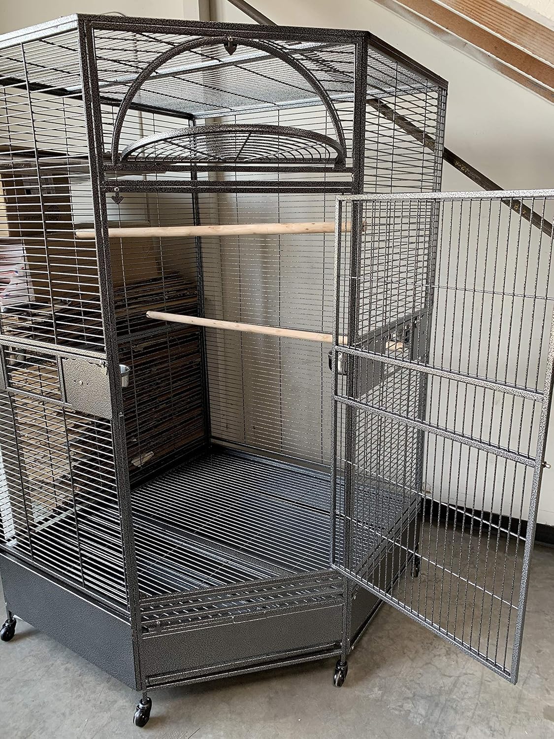 Parrot Escape Jumbo Corner Bird Cage Aviary (X-large)